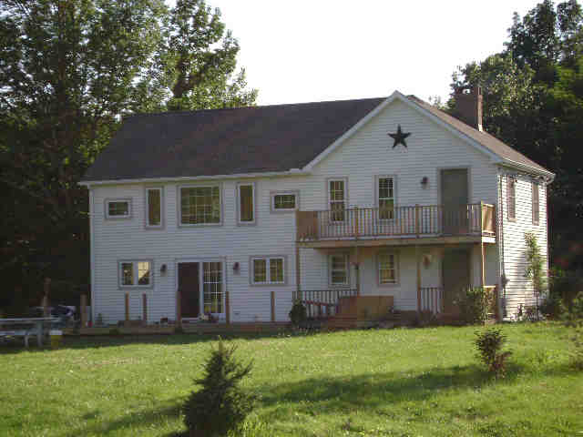 Building photograph for 187 MUNGER LN